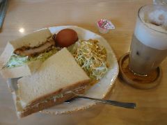 摜y[W