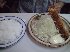 摜y[W